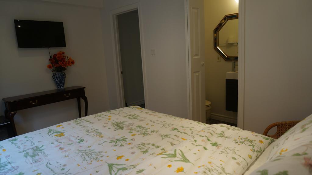 Margie Townhome Suites Toronto Eksteriør billede
