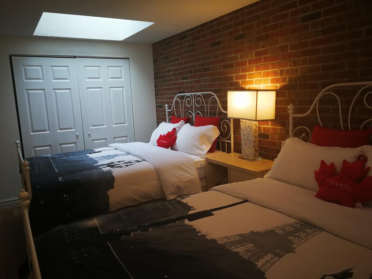 Margie Townhome Suites Toronto Eksteriør billede